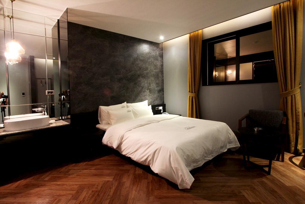 Hotel Londoner Gimhae Eksteriør billede