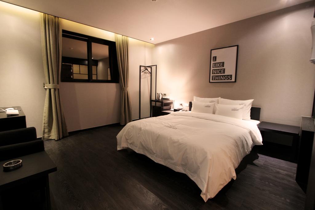 Hotel Londoner Gimhae Eksteriør billede